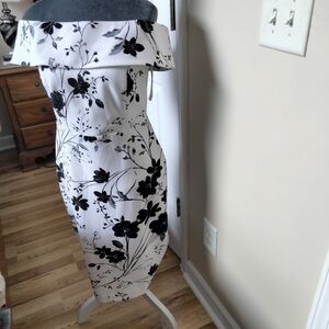 Calvin Klein Collection Monochrome Floral Dress